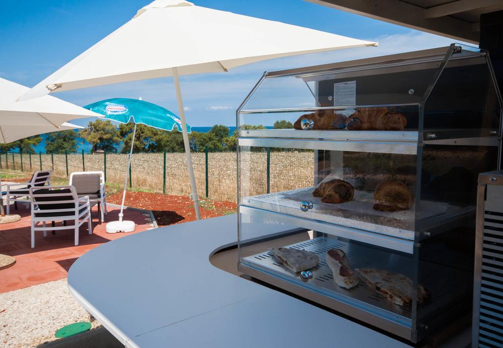 Camping Adria Mobile Homes In Camping Kastanija Novigrad Istria المظهر الخارجي الصورة